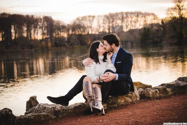 Séance de Fiançailles / Engagement au Couché de Soleil